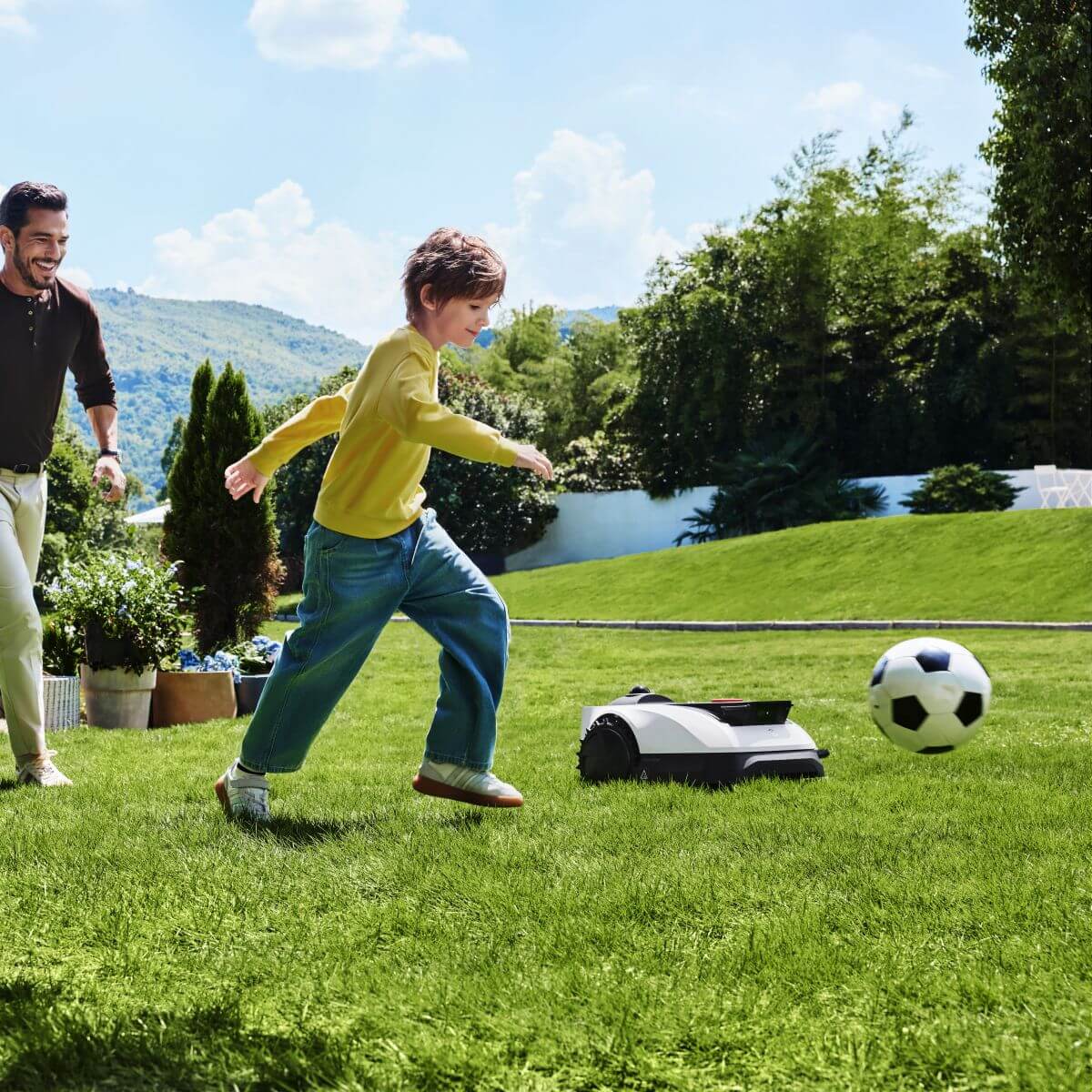 12 Poháňaná algoritmom pre vonkajšie použitie